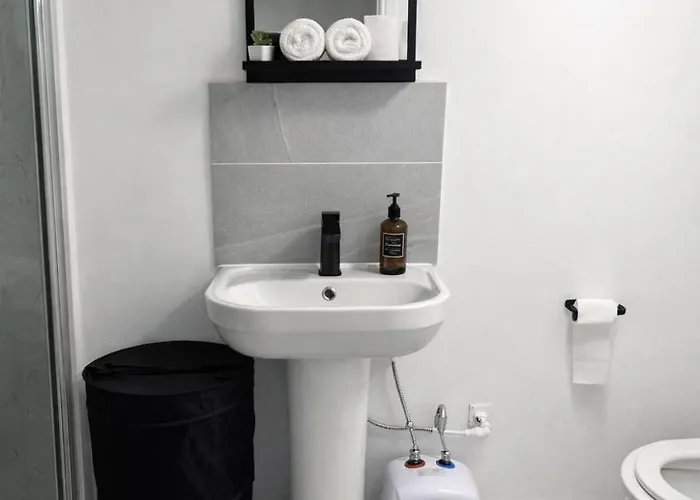 Modern With Private Entrance Pensjonat