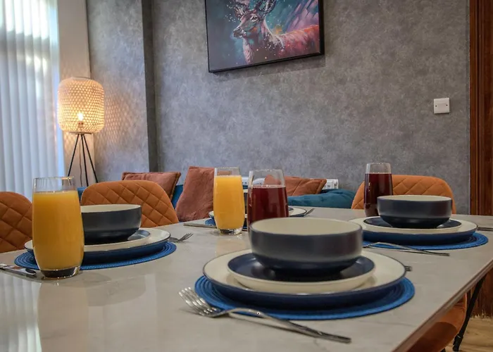 Сasa de vacaciones Spacious Home, Contractor Stay, Prime Location *