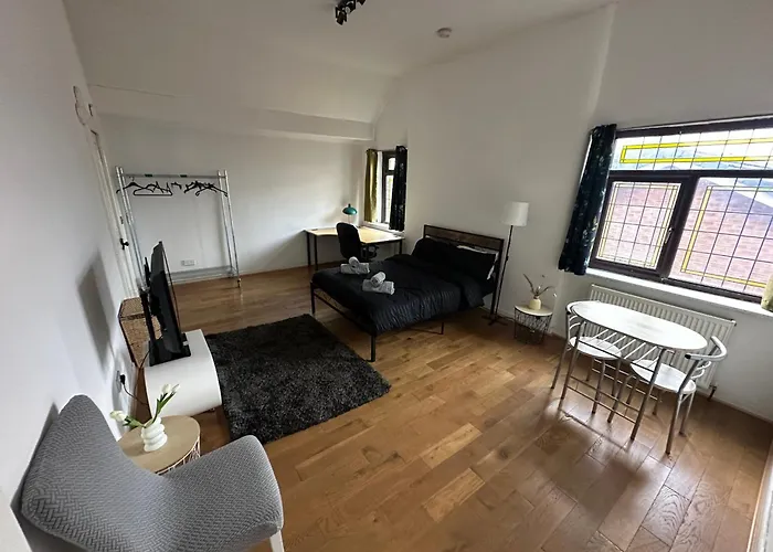 Willa The Church-c *