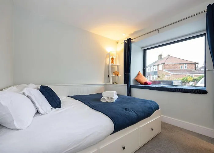 Casa vacanze Stunning Family With Hot Tub In Worsley Manchester