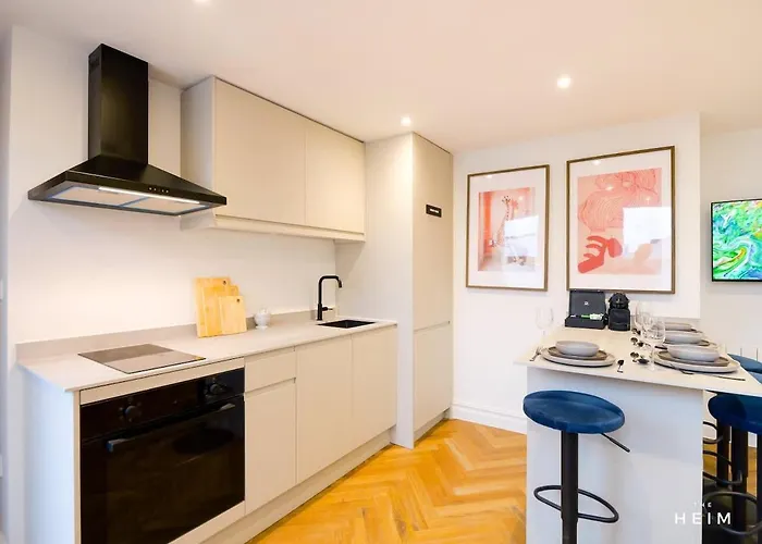 Herringbone At The Heim