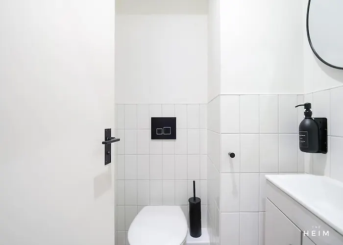 Riff At The Heim * مانشستر