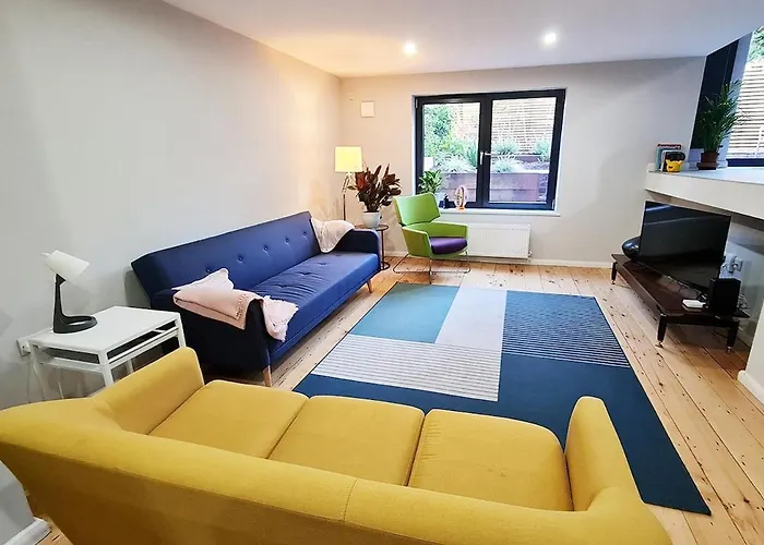 Apartament Also In Chorlton & Close To Everything *