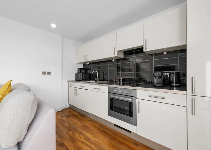 Penthouse Skyline - 2br, Massive Terrace Retreat Apartament Manchester