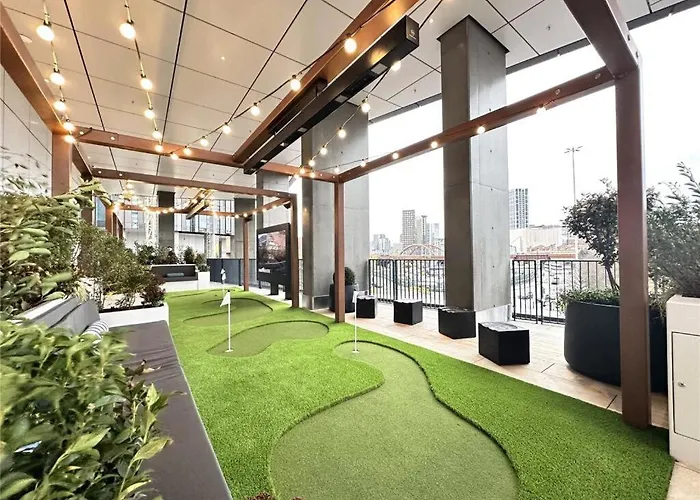 Luxury Skyline With Premium Facilities- M3 *