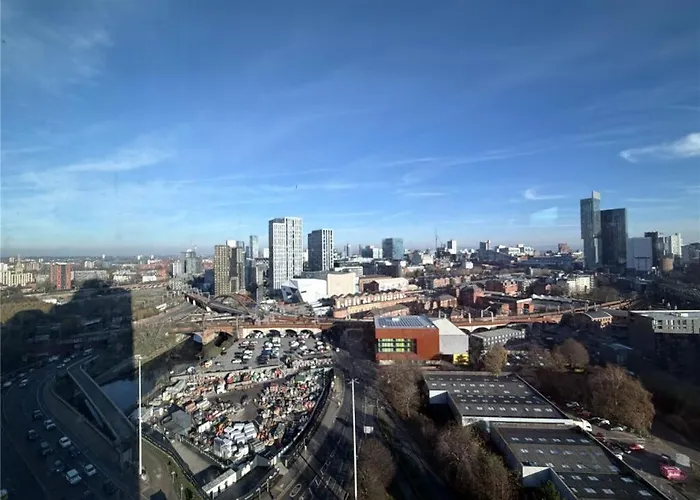 Luxury Skyline With Premium Facilities- M3 Apartament Manchester