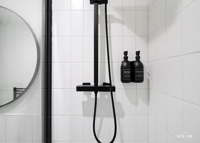 Herringbone At The Heim مانشستر