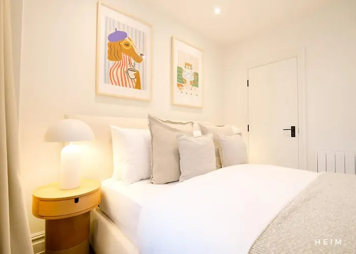 Herringbone At The Heim *