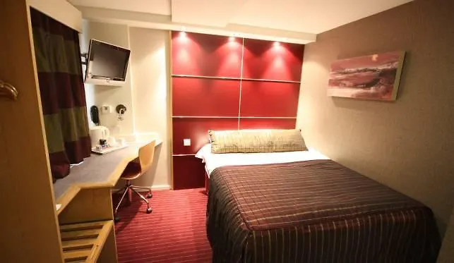 Weston Hall - Halls Of 2*