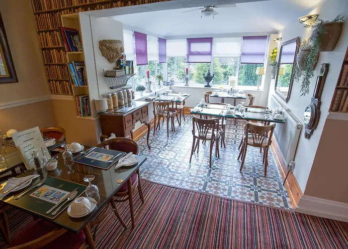 Guest house The Ascott 4*