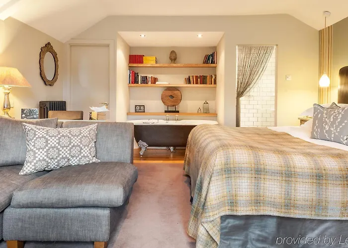 Eleven Didsbury Park