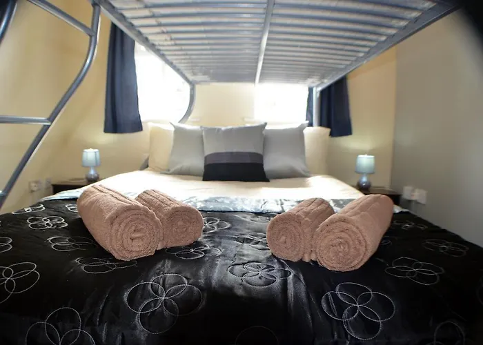 Schuster House Πανσιόν *