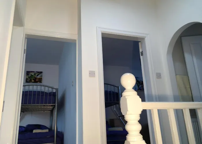 Park Drive Townhouse * Manchester