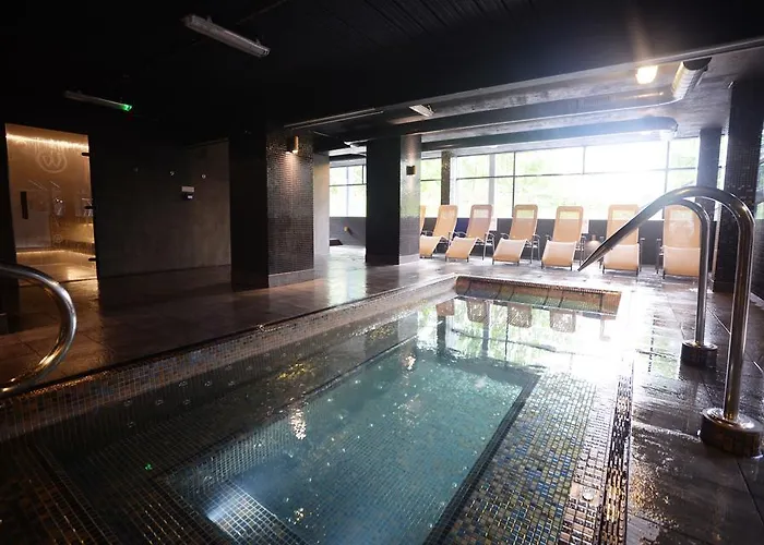 The Waterside And Leisure Club