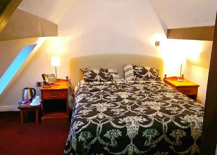 The Milverton 3* 맨체스터