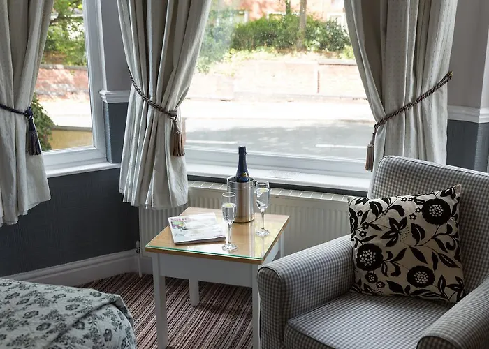 Guest house The Ascott 4*