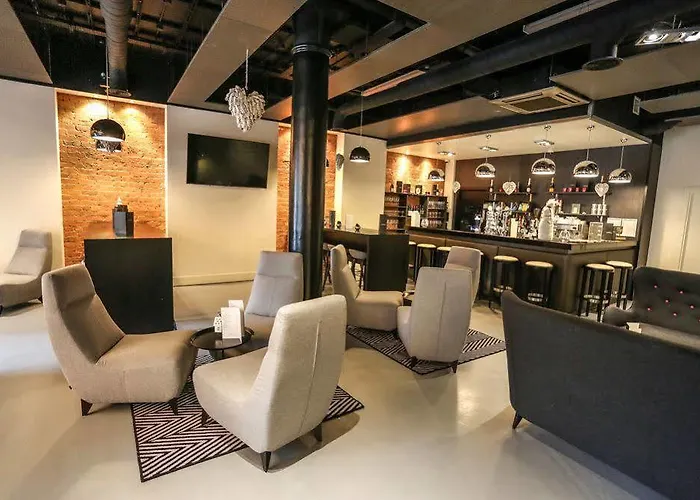 Church Street By Supercity 4*