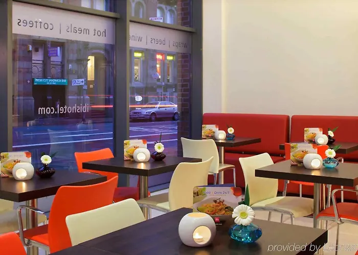 Hotel Ibis Centre 96 Portland Street 3*