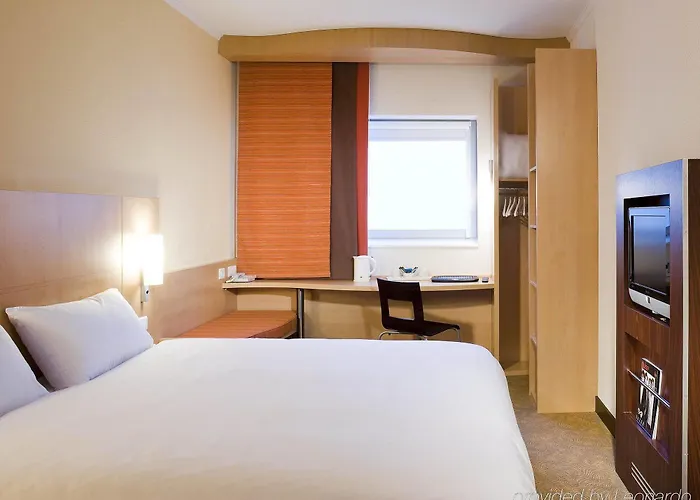 Ibis Centre 96 Portland Street Hotel Manchester