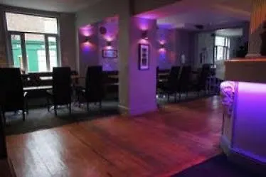 Hotel The Crown & Anchor