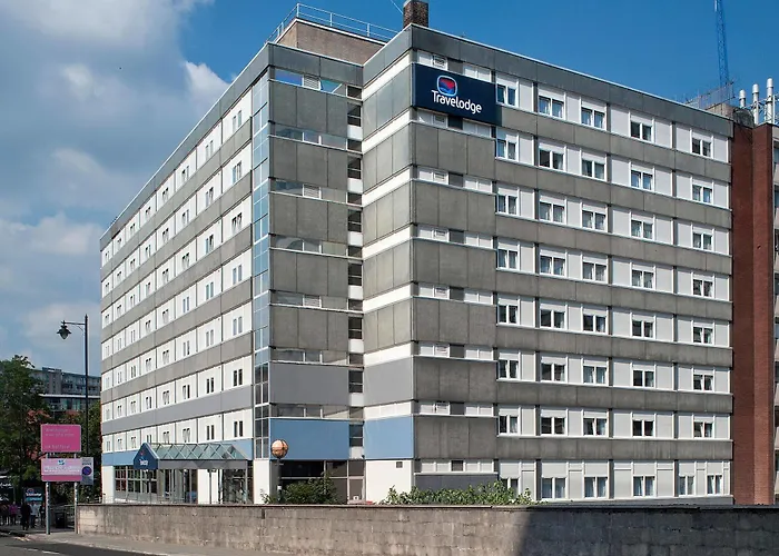Travelodge Arena 3* Manchester