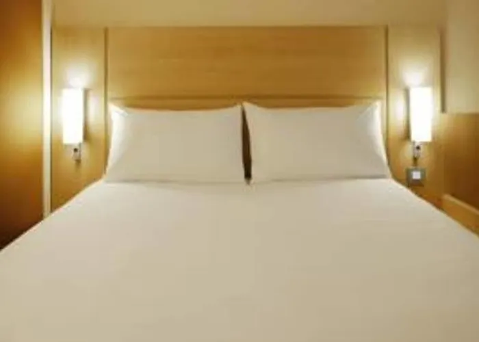 Hotel Ibis Centre 96 Portland Street Manchester