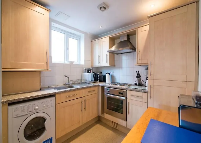 Appartement Long Reduced Rates 3p