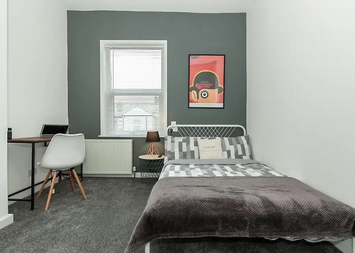 펜션 Park House - Large 3 Bedroom Victorian House, 10 Mins From