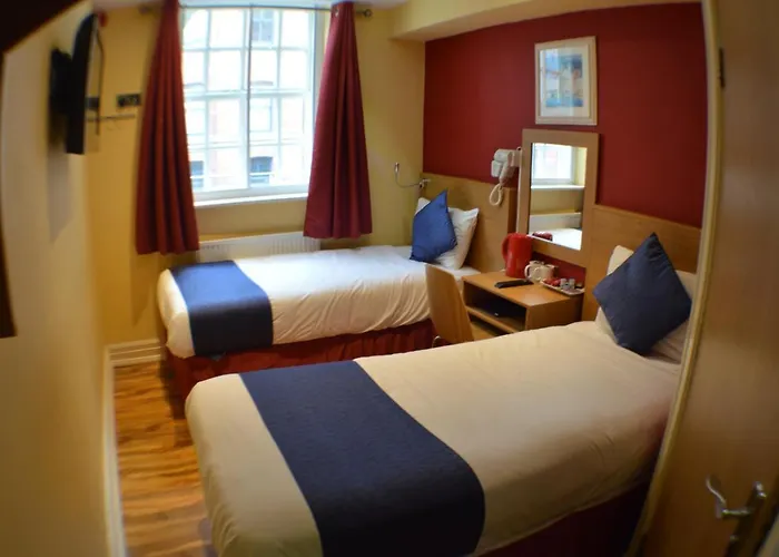 Ville Hotel 3* מנצ'סטר