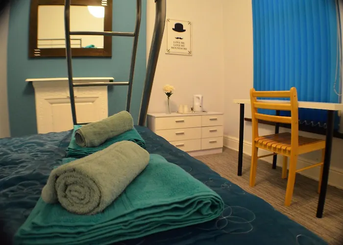 Birchfields 3* 맨체스터