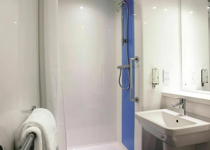 Travelodge Salford Quays 호텔 맨체스터