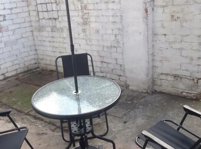 Konukevi Carfax House Manchester