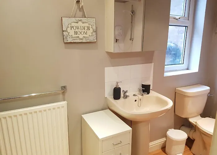 504 Wilmslow Road Otel *