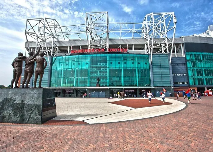 Unique Executive Luxury Hotel *