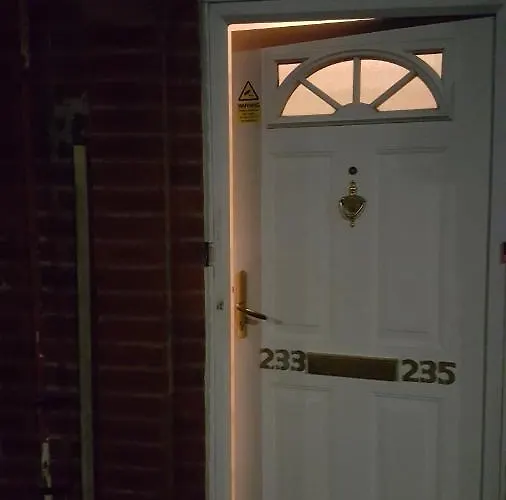 Splendid 4bedrooms Shared Ubytování v soukromí