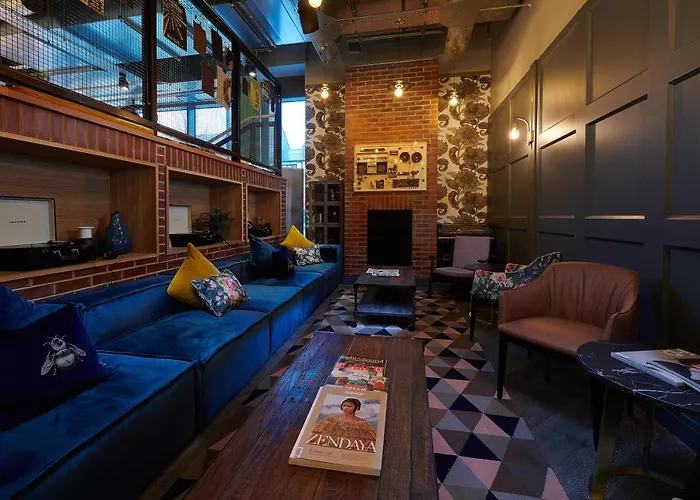 Voco - Centre By Ihg 4*