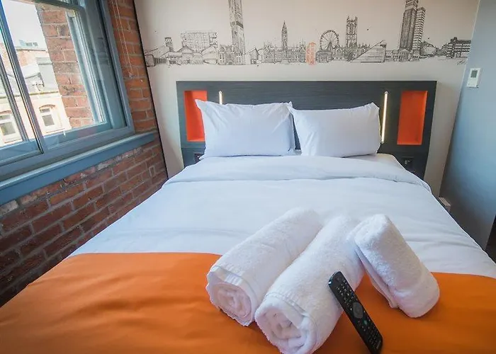 Easyhotel